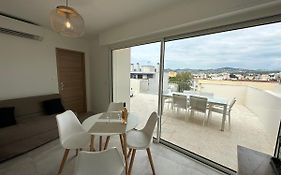 Superbe T2 En Dernier Etage