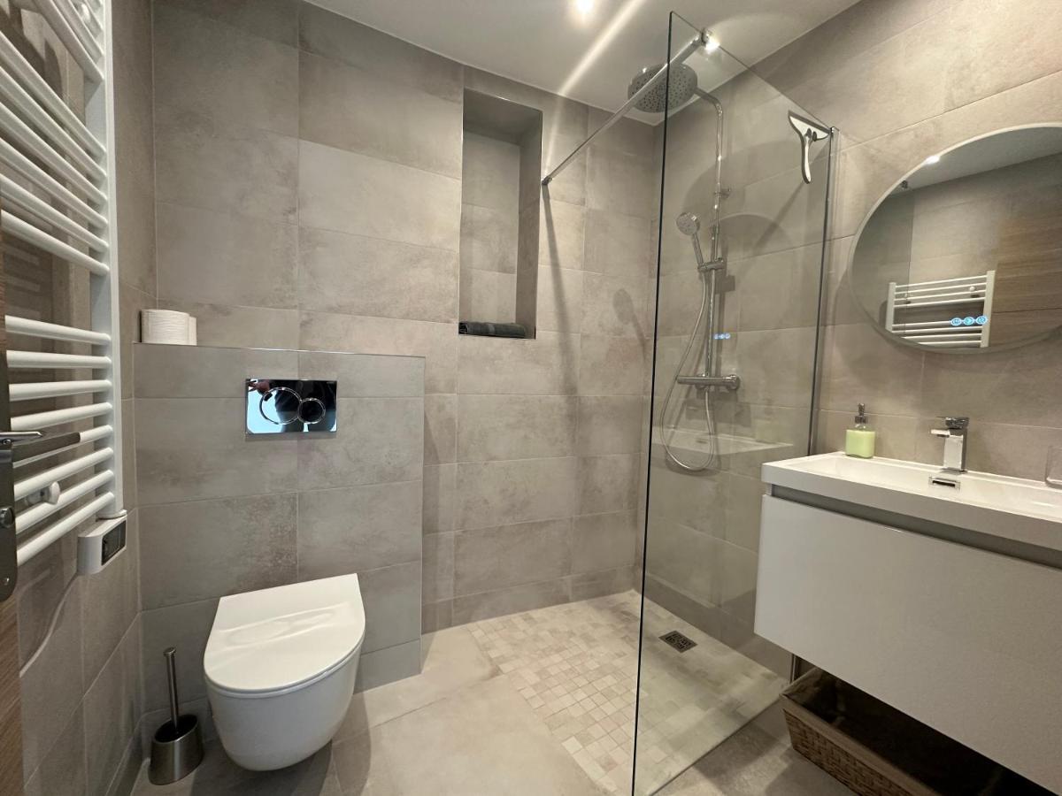 Apartament Superbe T2 En Dernier Etage Antibes Zewnętrze zdjęcie